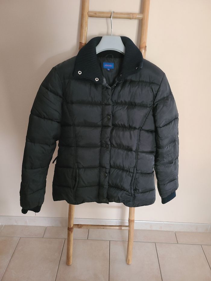Blouson noir