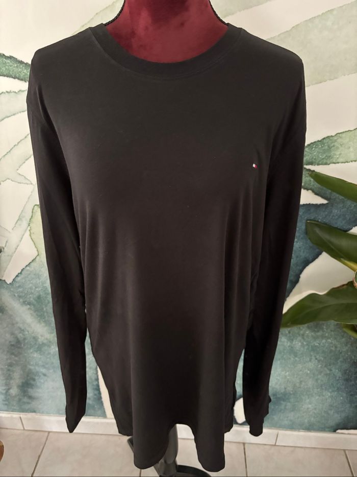T shirt manches longues noir Tommy Hilfiger