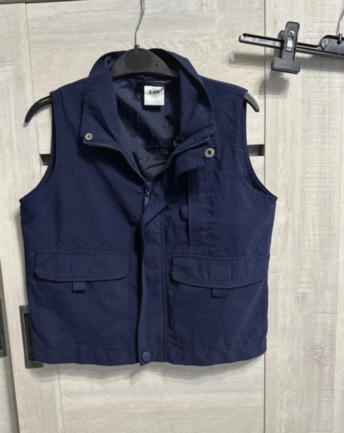 Veste sans manches taille 8 ans - photo numéro 2