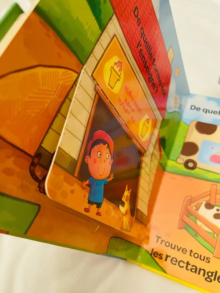 Livre cache cache les formes à toucher animé - photo numéro 3
