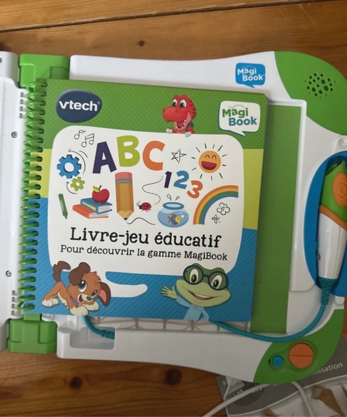 Magic book de vtech