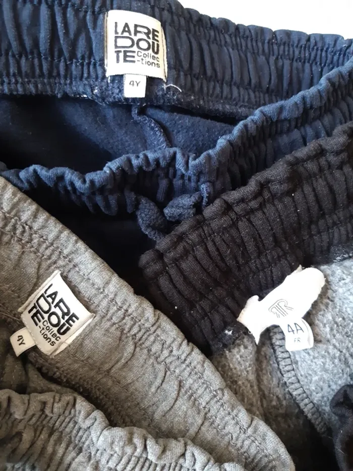 Lot de 3 joggings La Redoute 4 ans - photo numéro 4