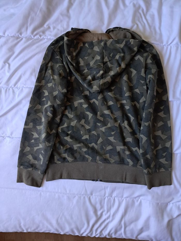 Veste à capuche bariolée XXS ou 12 ans - photo numéro 3