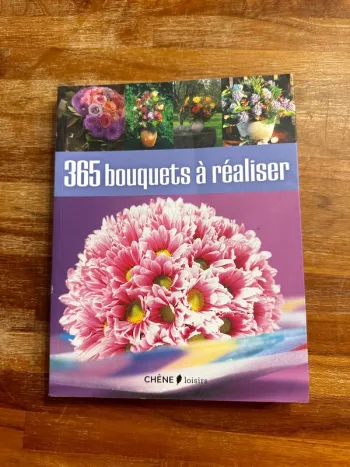 Livre, 365 bouquet à réaliser