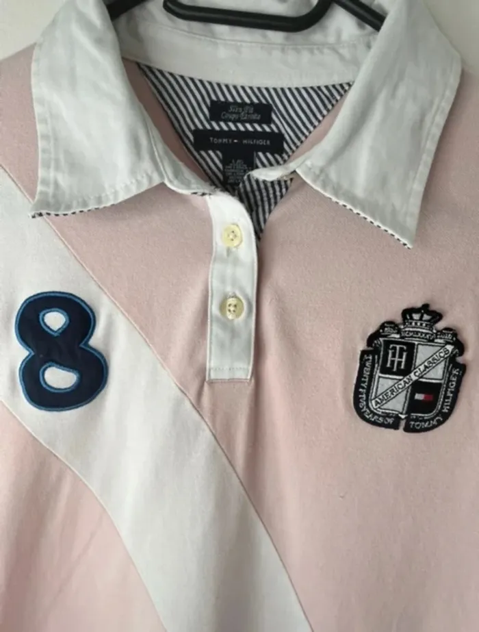 🌸 Magnifique Polo - Tommy Hilfiger / coupe femme T/L 🌸 - photo numéro 3