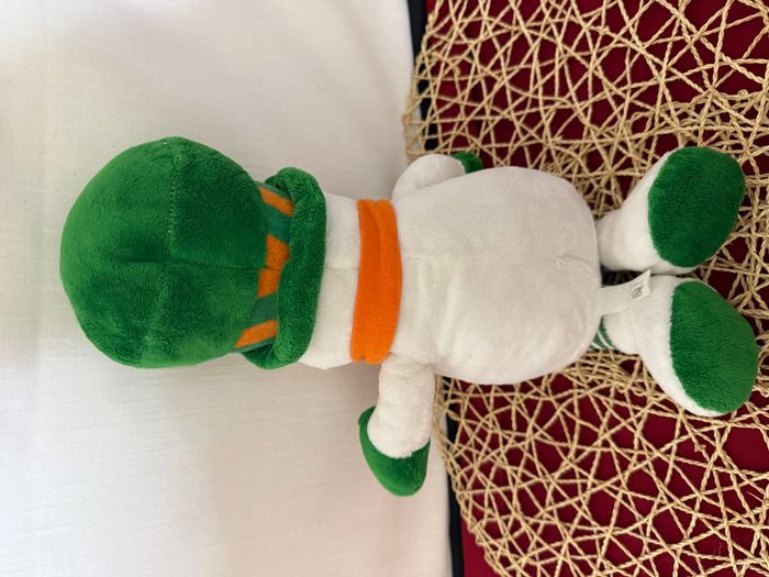 Peluche bonhomme de neige Banque CREDIT AGRICOLE blanc vert 44 cm - photo numéro 3