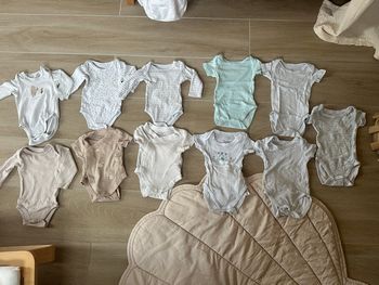 Lots de 11 body 3 mois
