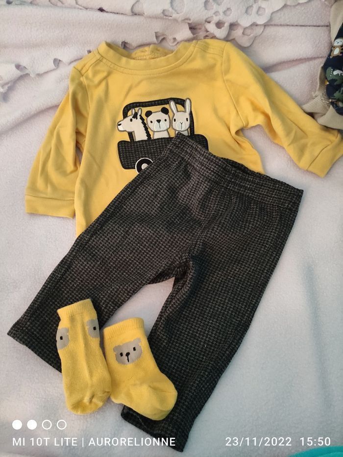 Lot 6 mois dont combi- pilote Disney cars - photo numéro 6