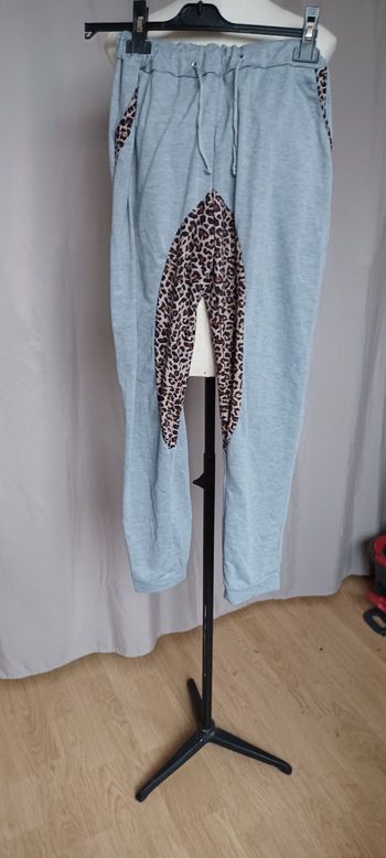 Très joli pantalon femme T 38