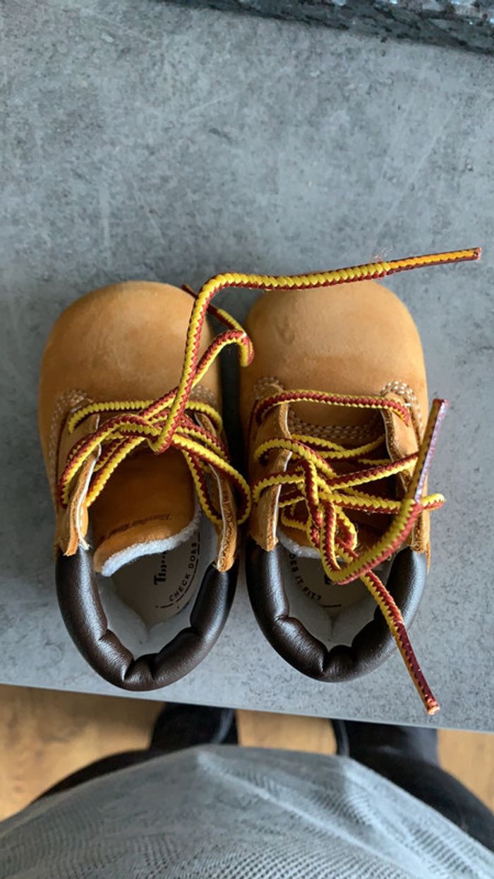 Chaussures Timberland taille 16