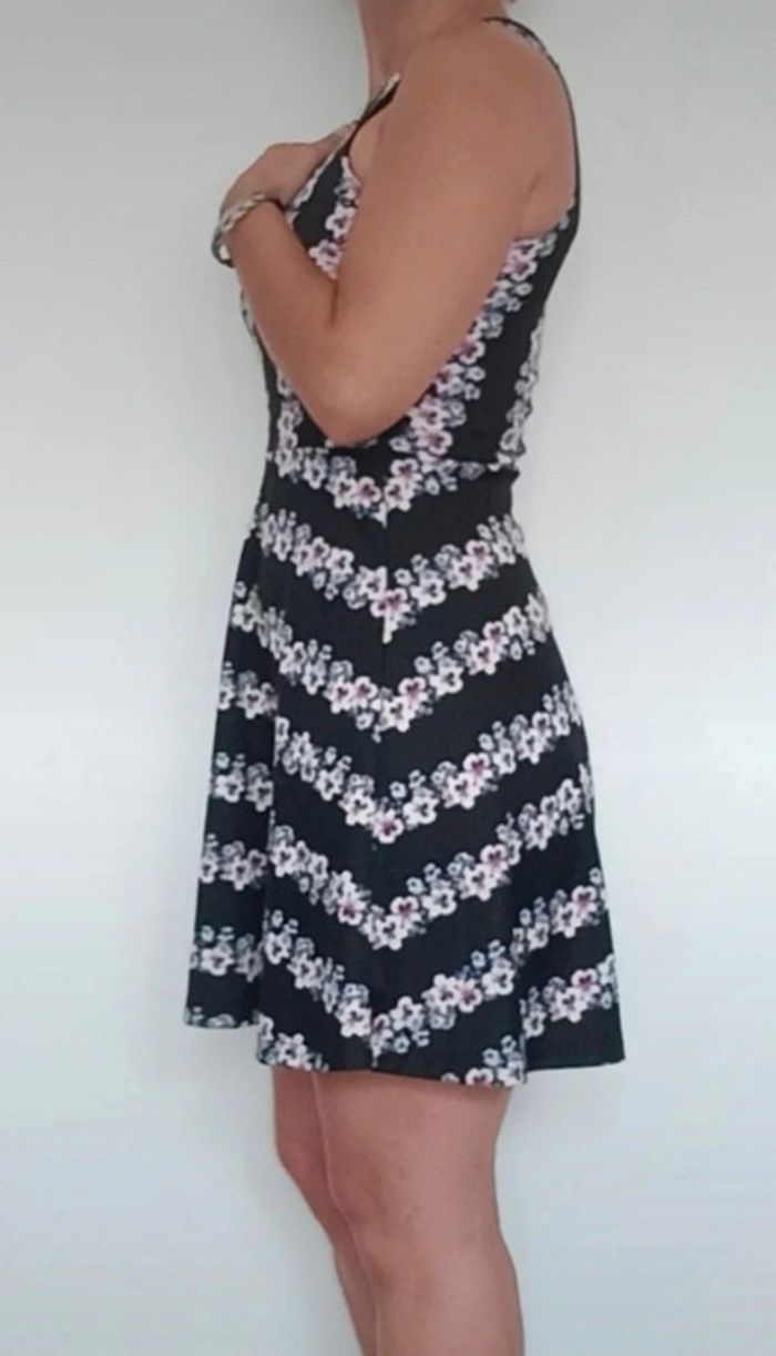 Robe patineuse été fleurie casualchic taille 36 - photo numéro 5