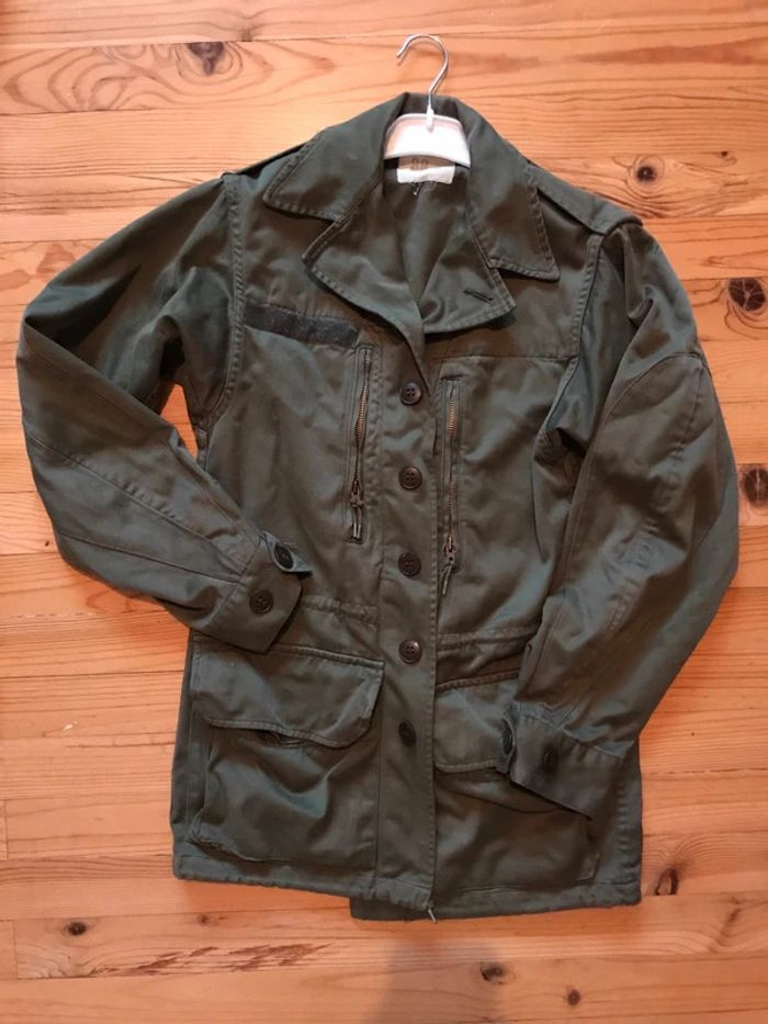 🤩 superbe veste militaire armée française taille du S au M en très bon état - photo numéro 3