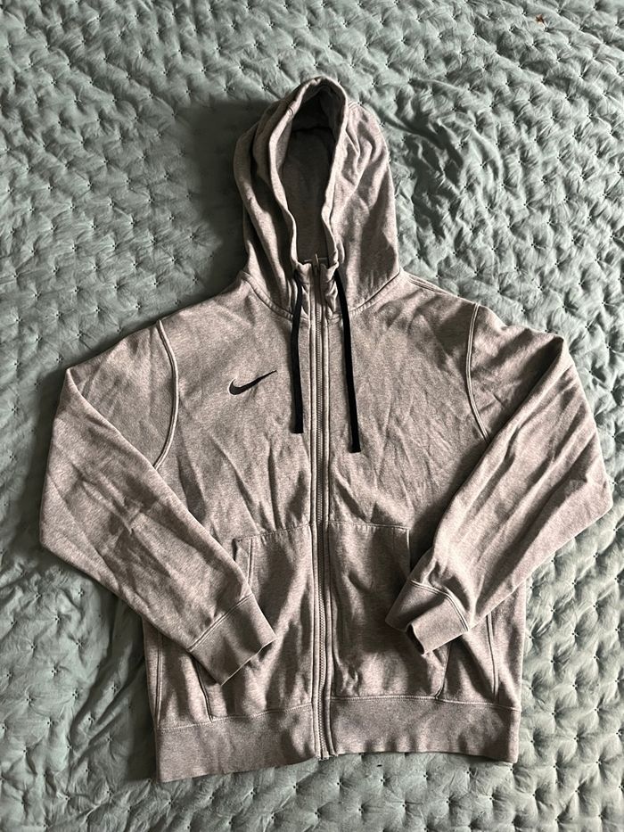 Veste Nike - photo numéro 2