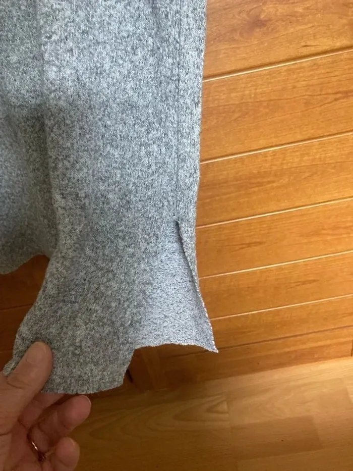 Pull t-shirt ml femme S Zara trafaluc - photo numéro 2