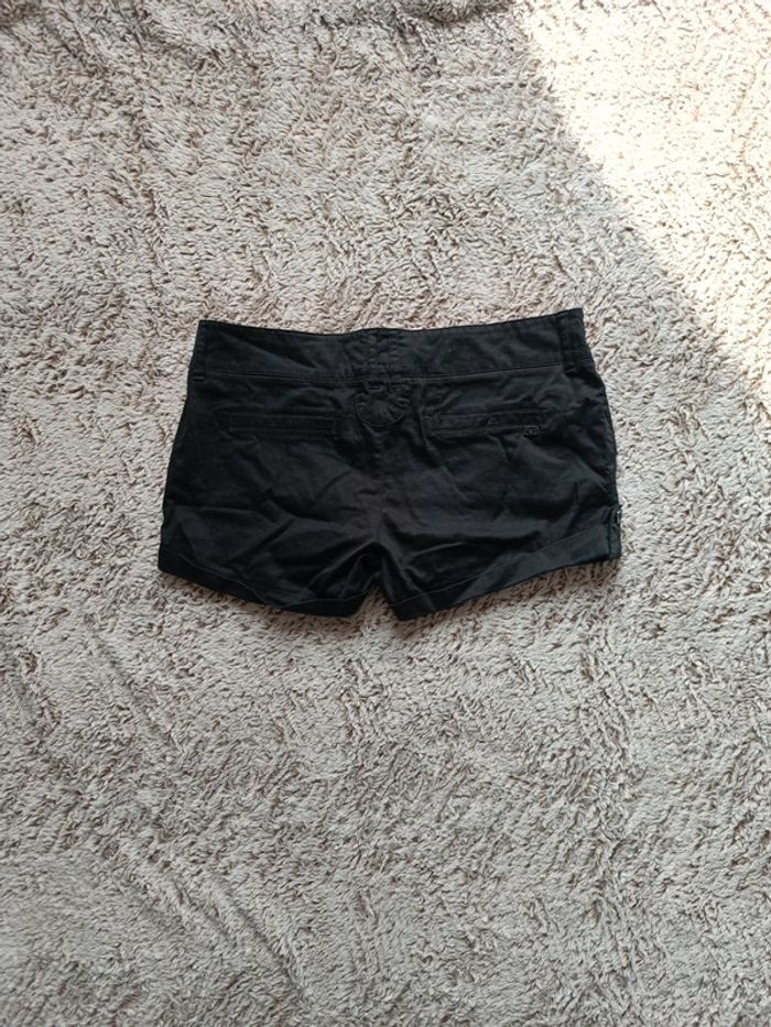 Short pull&Bear - photo numéro 3