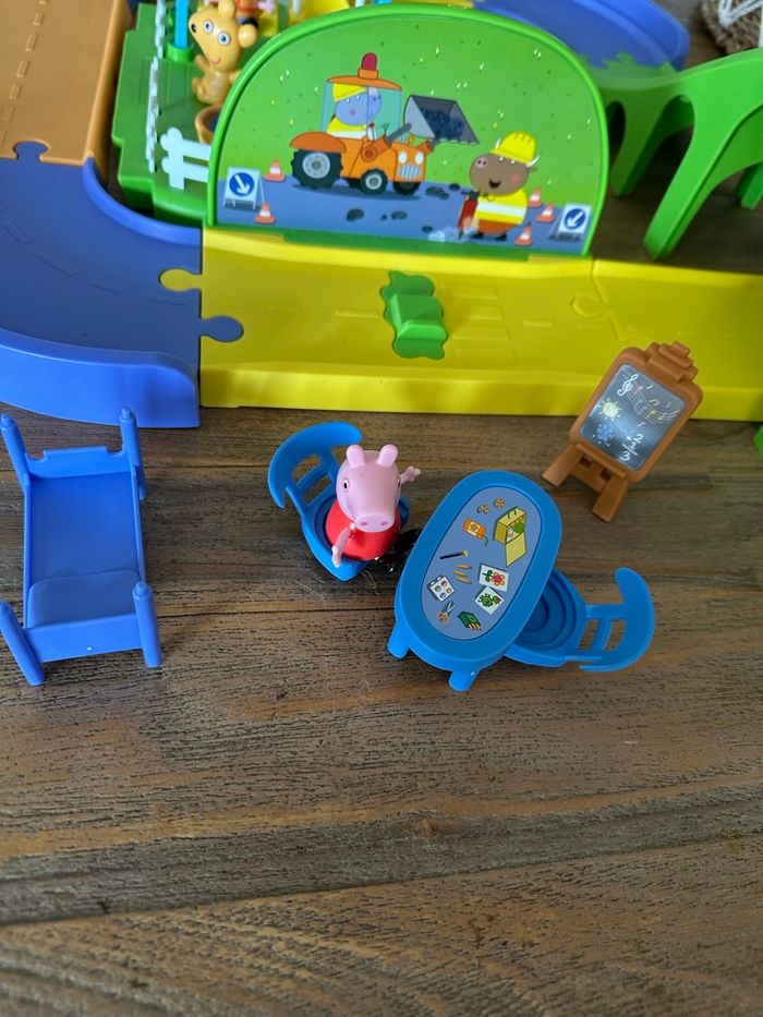 Circuit en ville de Peppa PiG - photo numéro 7