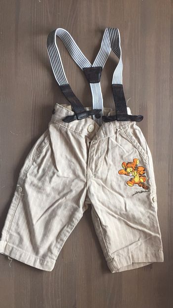 Pantalon à bretelles