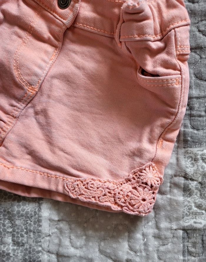 Short orange 12 mois - photo numéro 2