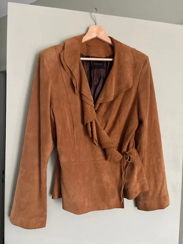 Veste cache cœur en daim - photo numéro 5