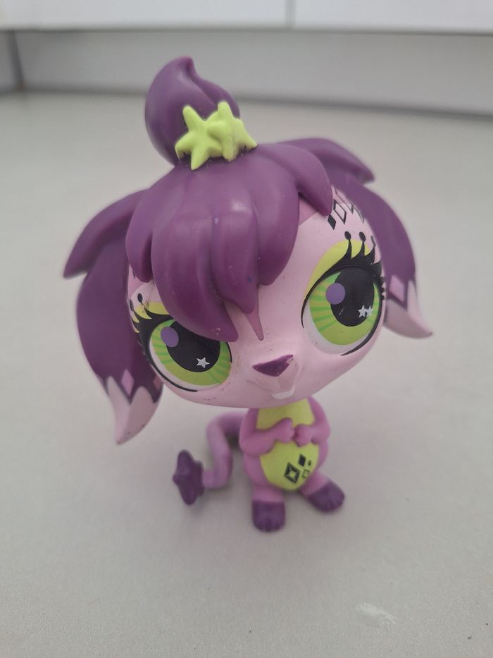 Lot petshop lps taille L, XL et 3 papillons - photo numéro 3