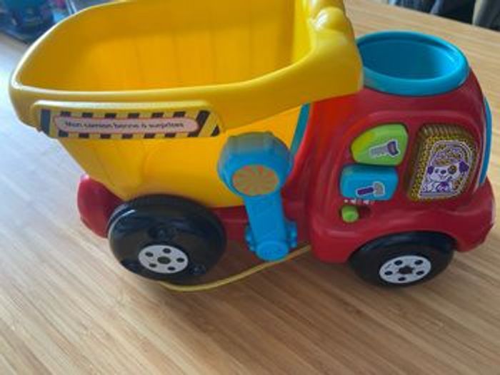 Mon camion benne a surprises