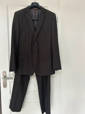 Costume deux pièces Armand Thiery marron foncé