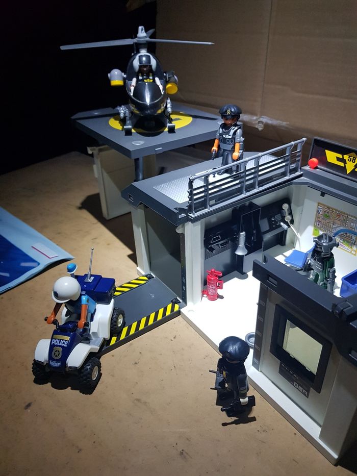 Commissariat police playmobil - photo numéro 2