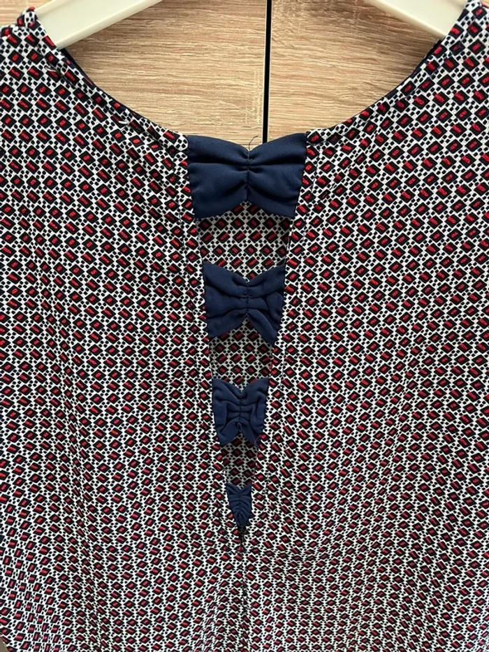 Blouse manches courtes - photo numéro 2