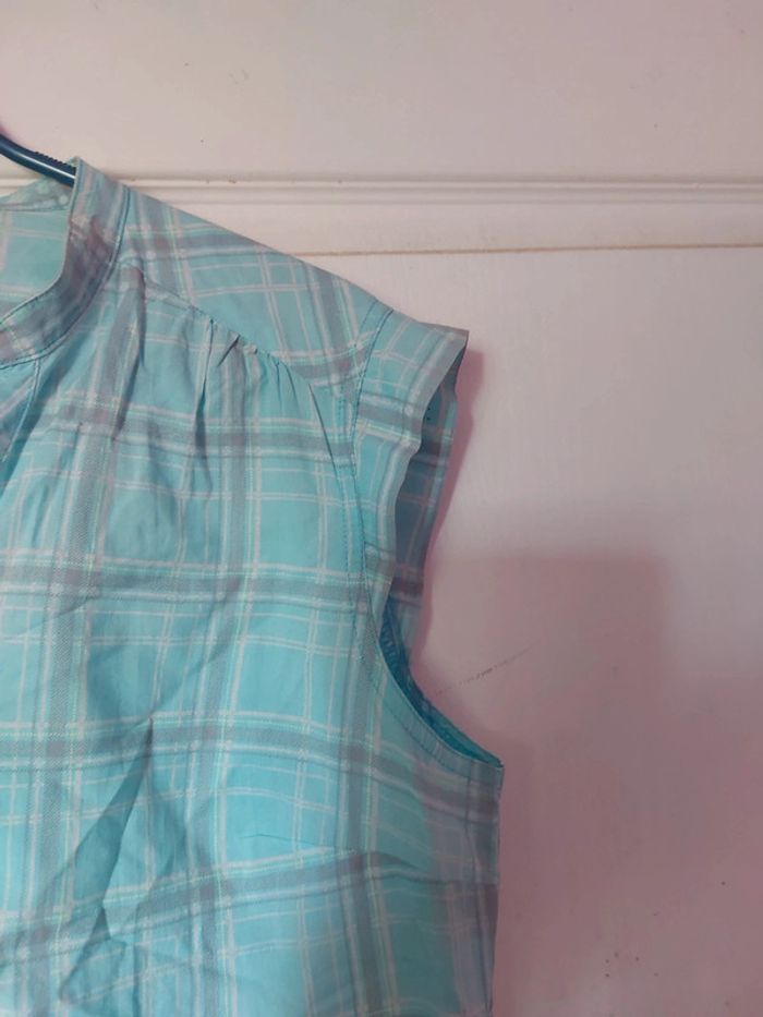 Chemisier Quechua taille 44 - photo numéro 4