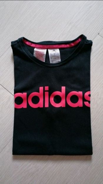 T-shirt manches courtes Adidas