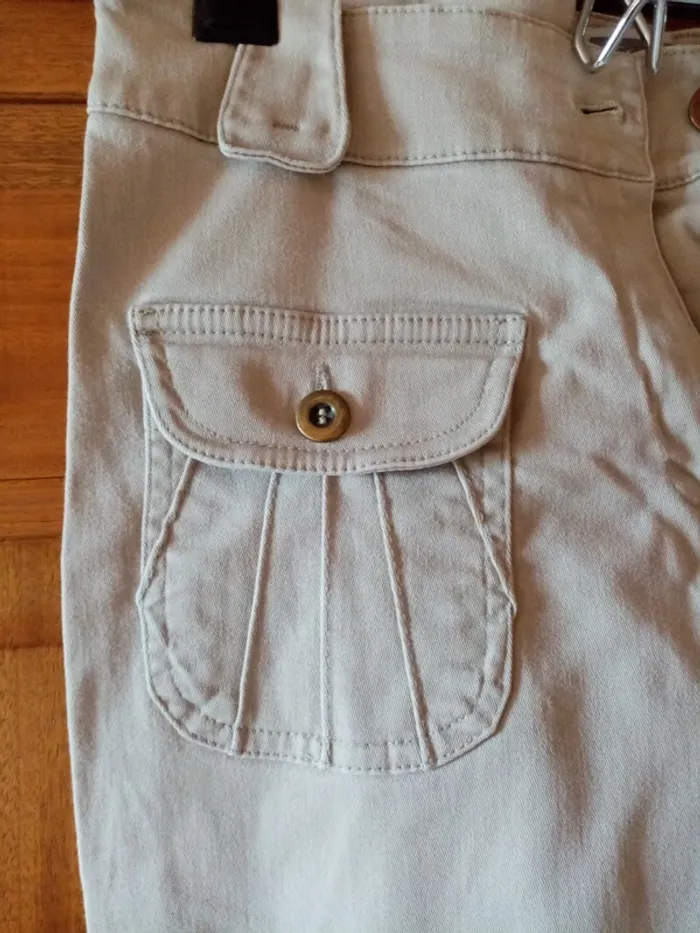 Pantalon beige - photo numéro 3