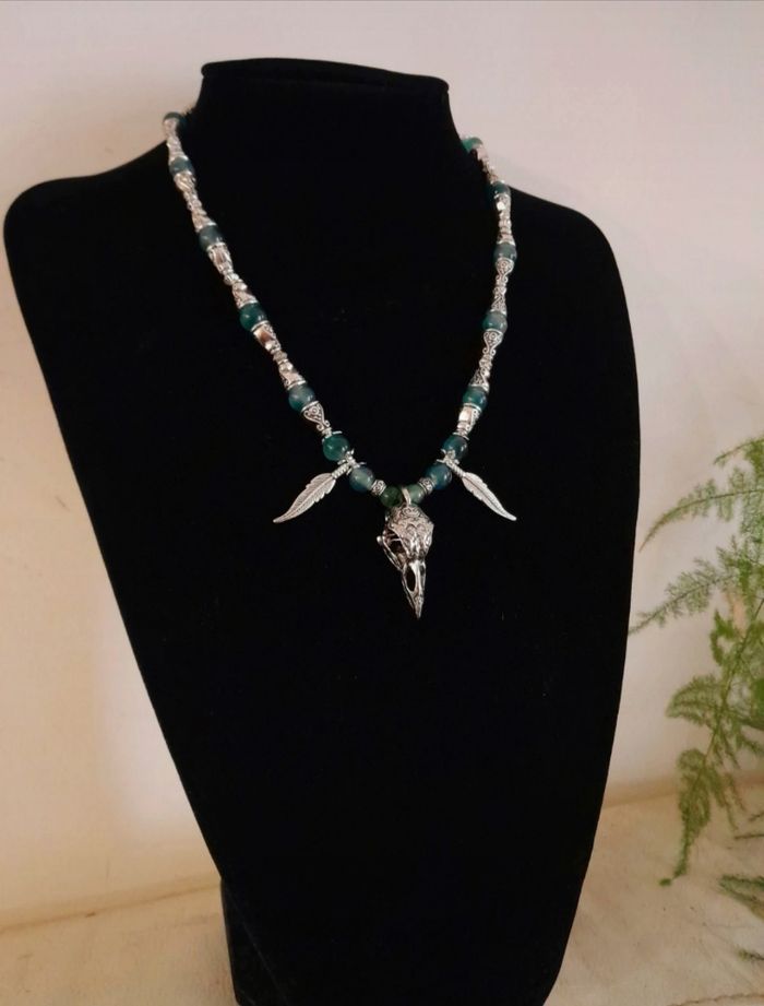 Collier crâne de corbeau ethnique celtique - photo numéro 2