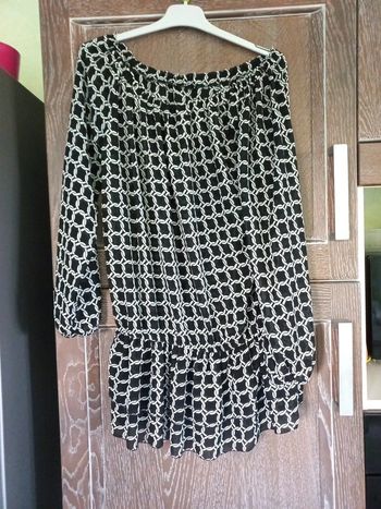 Blouse Tunique noire et blanche 38