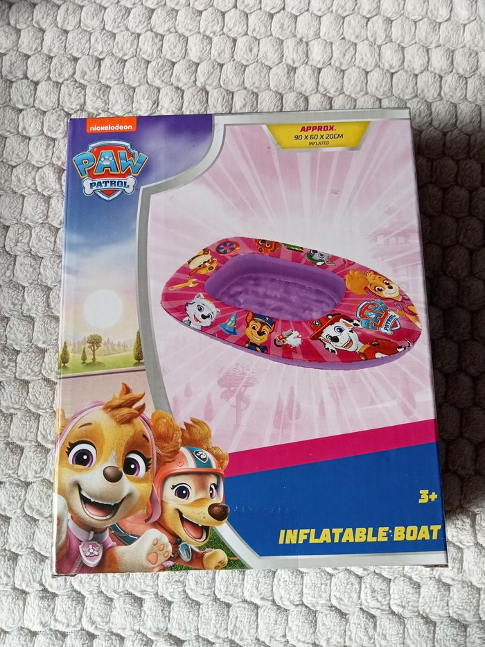 Bateau gonflable paw patrol