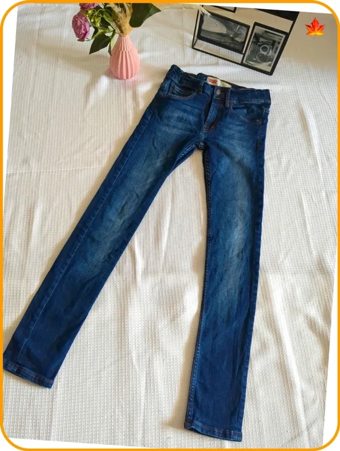 Jeans Levi's neuf - photo numéro 2