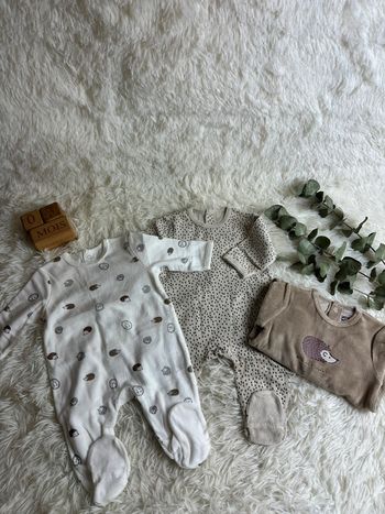 Lot de 3 pyjama velours la redoute taille 3 mois