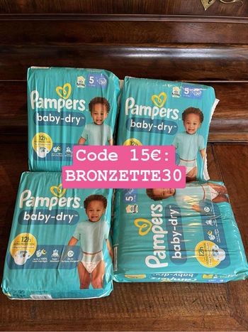 Couche taille 5 Pampers : 156 couches (4*39)