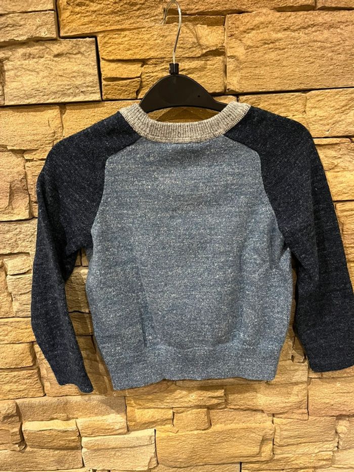 Três joli pull GAP taille 4-5 ans - photo numéro 4
