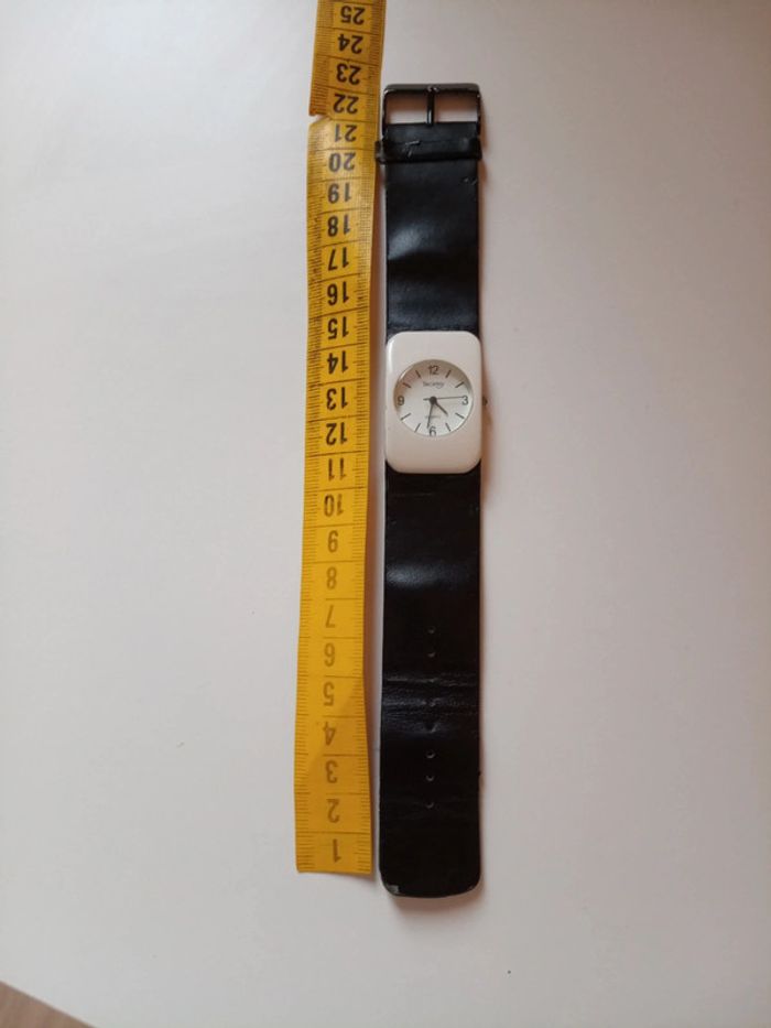 Montre - photo numéro 2