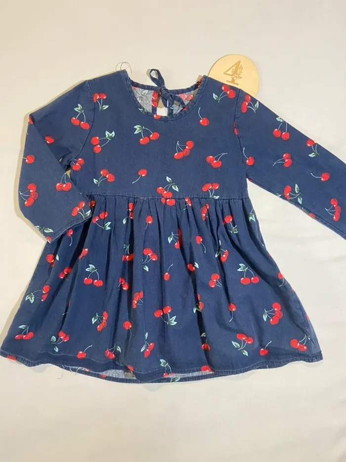 Robe - 4 ans