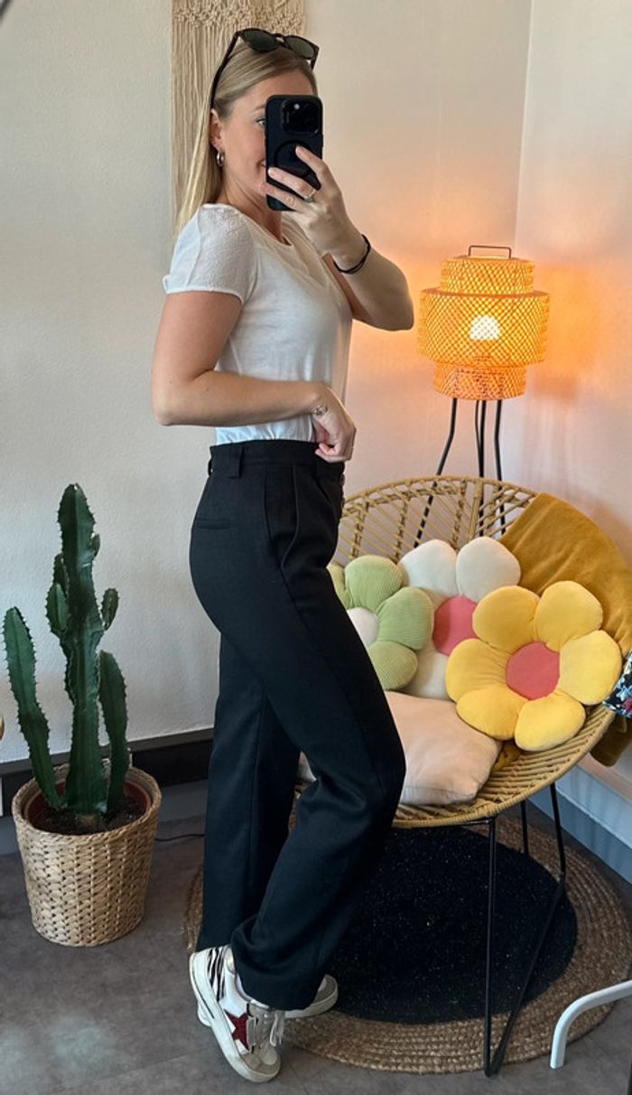Pantalon élégant noir à jambes larges, neuf, taille S - Majolica - photo numéro 3