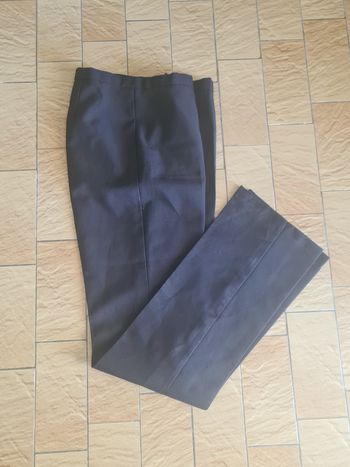 Pantalon noir taille basse / Taille 38