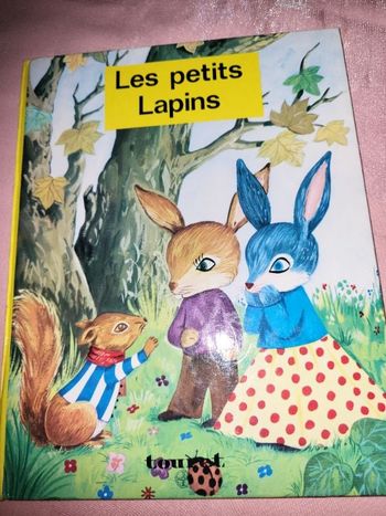 livre pour jeunes enfants LES PETITS LAPINS