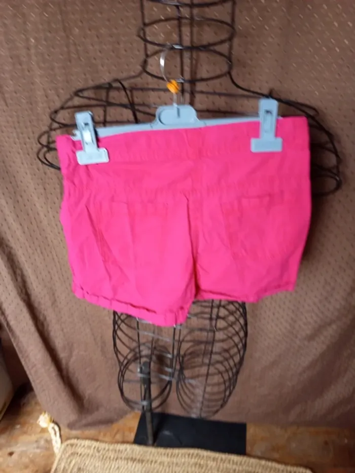 Short rose taille 12ans - photo numéro 4