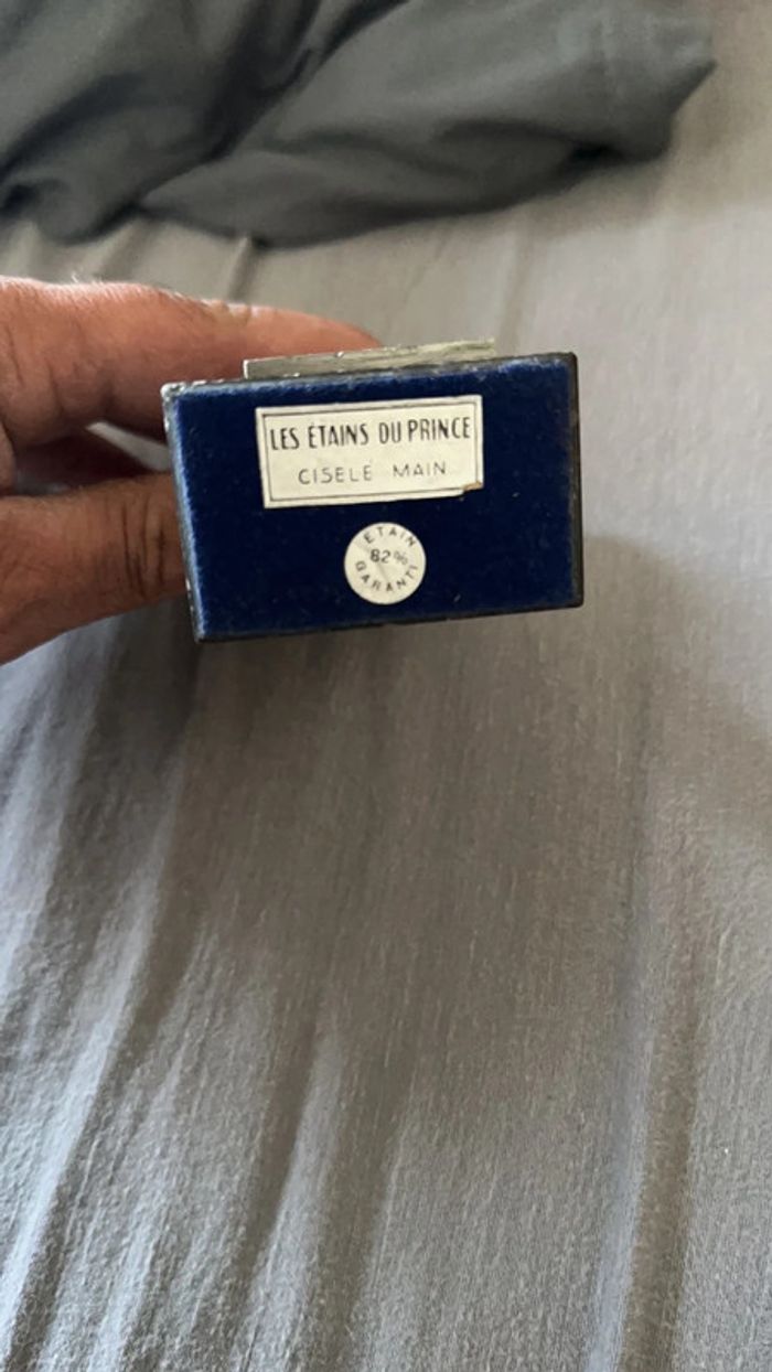 Figurine ancienne en étains général de Gaulle - photo numéro 2