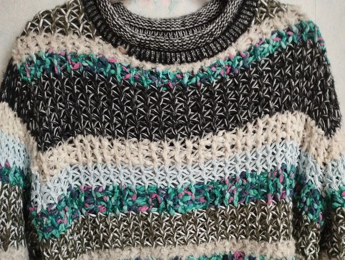 Pull hiver taille 2 - photo numéro 4