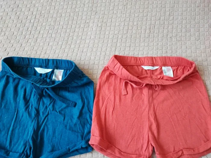 Lot shorts 18/24 mois - photo numéro 2