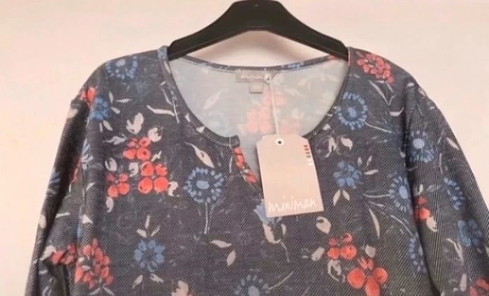 Robe Miniman 12 ans neuve - photo numéro 3