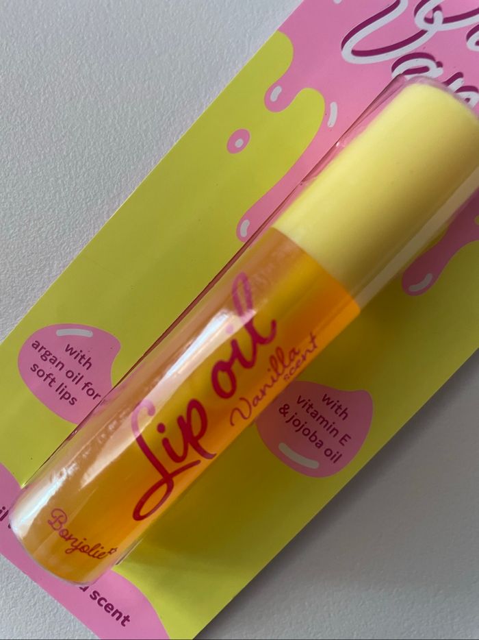 Huile pour les lèvres à la vanille - photo numéro 2