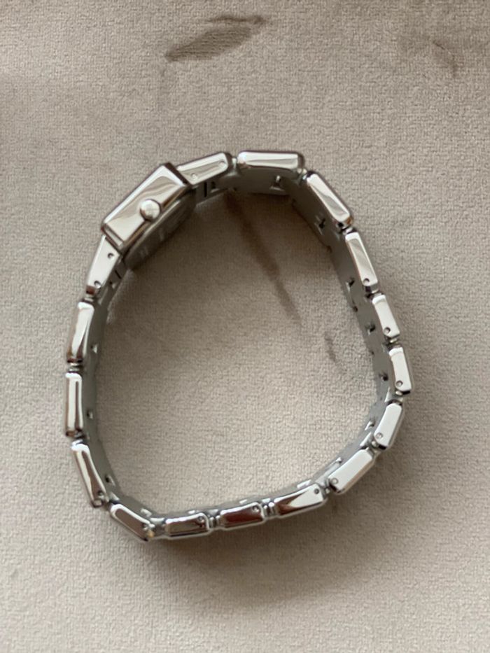 Montre femme en acier, mouvement quartz, affichage analogique - Dolce & Gabbana D&G DW0470 - NEUVE - photo numéro 4